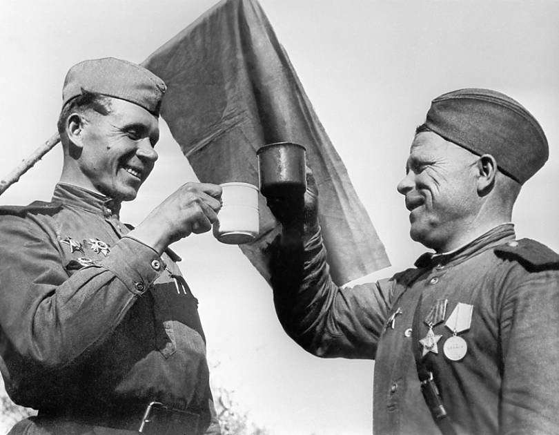 Трогательные фотографии времен Великой Отечественной войны