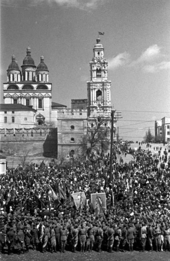Победный месяц: май 1945 года