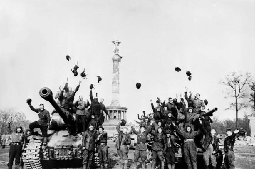 Победный месяц: май 1945 года