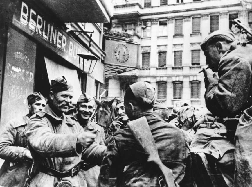 Победный месяц: май 1945 года