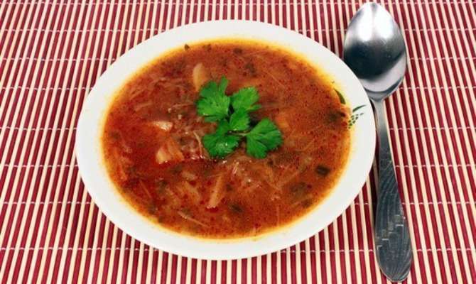 Вегетаріанські щі із квашеної капусти – смакота!