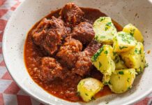 Віденський яловичий гуляш: Рецепт глибокого комфорту