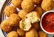 Ідеальний Рецепт Аранчіні: Покрокове Посібник з Італійських Рисових Кульок