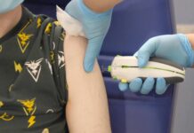 Вакцина против коронавируса, разработанная ИИ, которая просто сработала